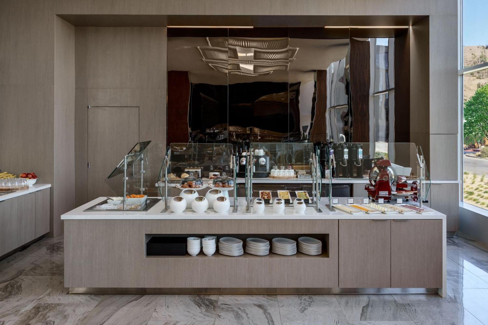 Ac Hotel By Marriott San Francisco Airport/Oyster Point Waterfront South San Francisco Bagian luar foto